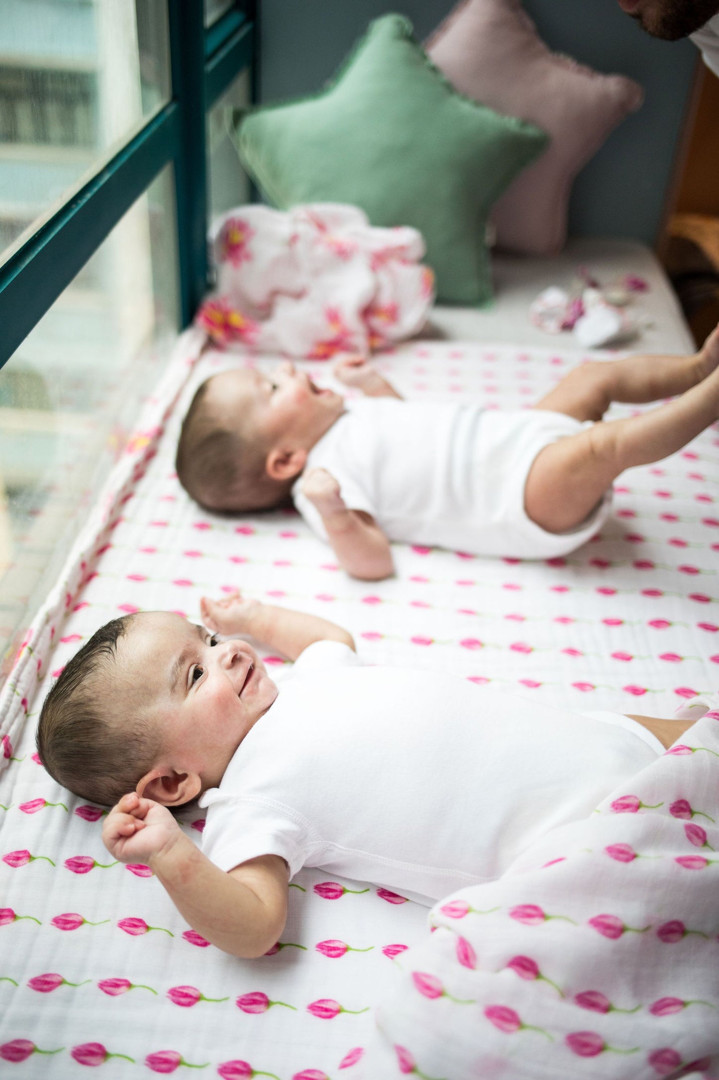 ORGANIC SNUG BLANKET - LOTUS– Softness That Grows With Your Little One
