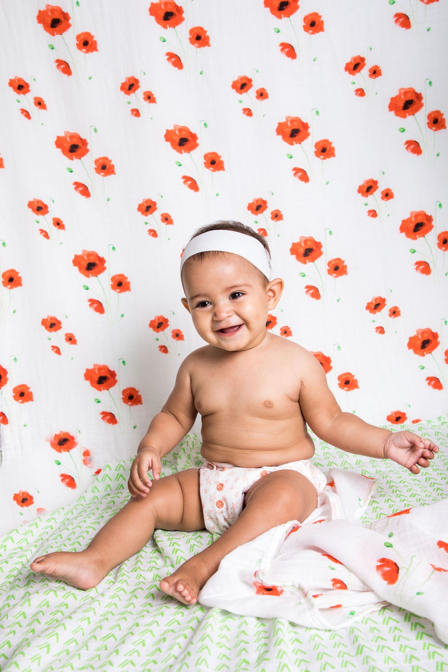 ORGANIC SNUG BLANKET - POPPY– Softness That Grows With Your Little One